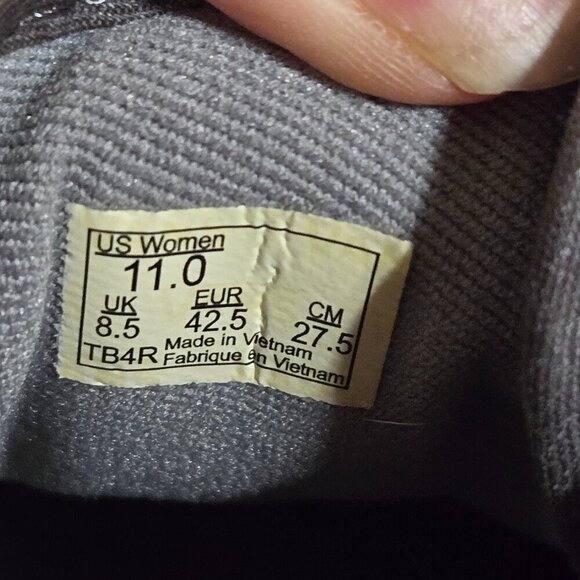 VANS Gray Canvas Shoes – Women’s Size 8.5 with Native inspired laces - Picture 10 of 10